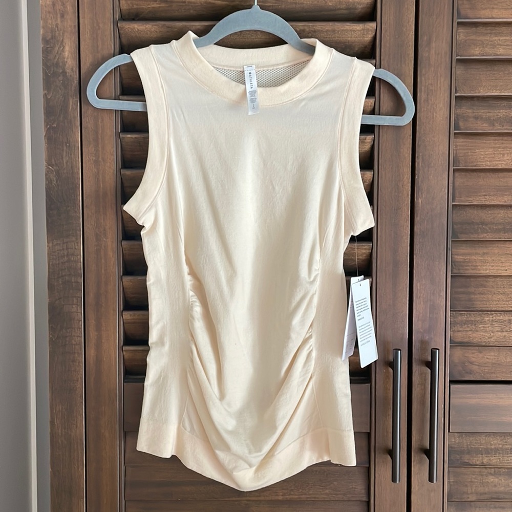 Athleta sleeveless top- cream